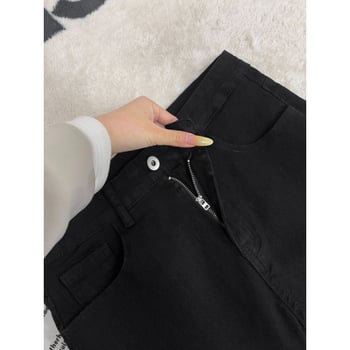 Jeans bărbați drepti, culoare negru cărbune, croială lejeră, ușor evazați, stil high-street american, croială curată, subțiază vizual și mărește silueta