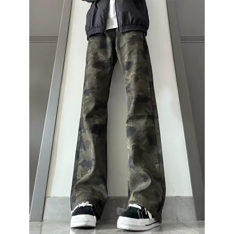 Jeansi denim camuflați pentru bărbați, stil american, croială dreaptă, lejeră, culoare camuflaj