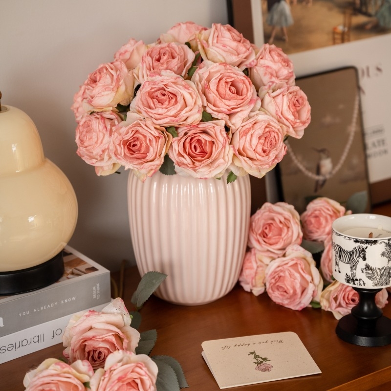 Buchet de trandafiri din satin cu margini arse, inspirat de Grădina Monet, floare artificială pentru nuntă și decor în casă