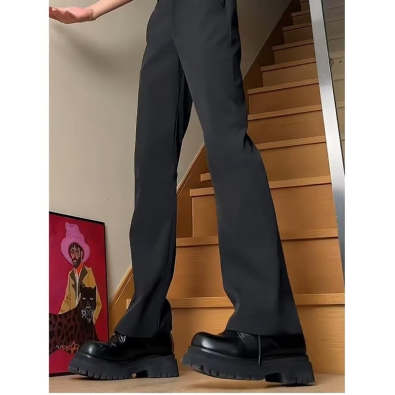 Pantaloni negri de costum, croială dreaptă și drapaj rafinat, stil și versatilitate, talie înaltă, pantaloni de costum pentru bărbați