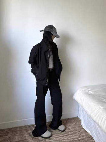 Pantaloni bărbați slim, ușor evazați, din amestec de bumbac, cădere elegantă, pantaloni lungi versatili pentru casual și mers la serviciu