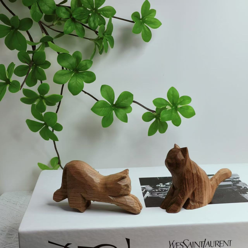 Plantă artificială atârnată cu frunze cu mai multe loburi, decor interior nordic, ornament din lemn premium