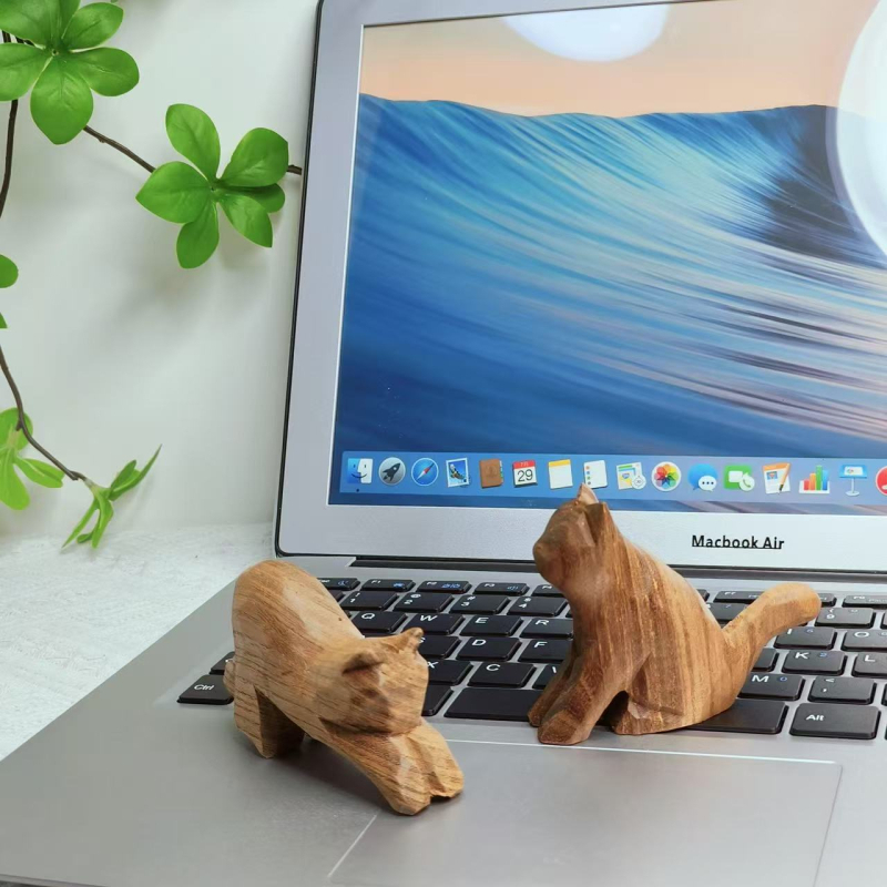 Plantă artificială atârnată cu frunze cu mai multe loburi, decor interior nordic, ornament din lemn premium