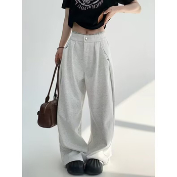 Pantaloni sport gri pentru bărbați, siluetă drapată, lungime până la podea, croială lejeră dreaptă, pentru toamnă-iarnă