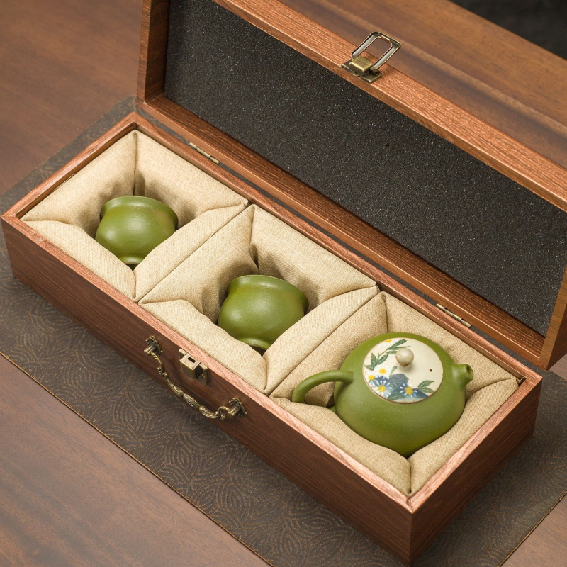Set de ceai ceramic cu glazură subglazură, motiv margaretă verde mandarină, ceainic Xishi, 1 ceainic și 2 căni în cutie cadou