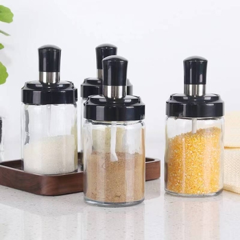 Set de 4 borcane pentru condimente cu capac și lingură integrată, sticla transparentă, rezistentă la umiditate, 250 ml fiecare