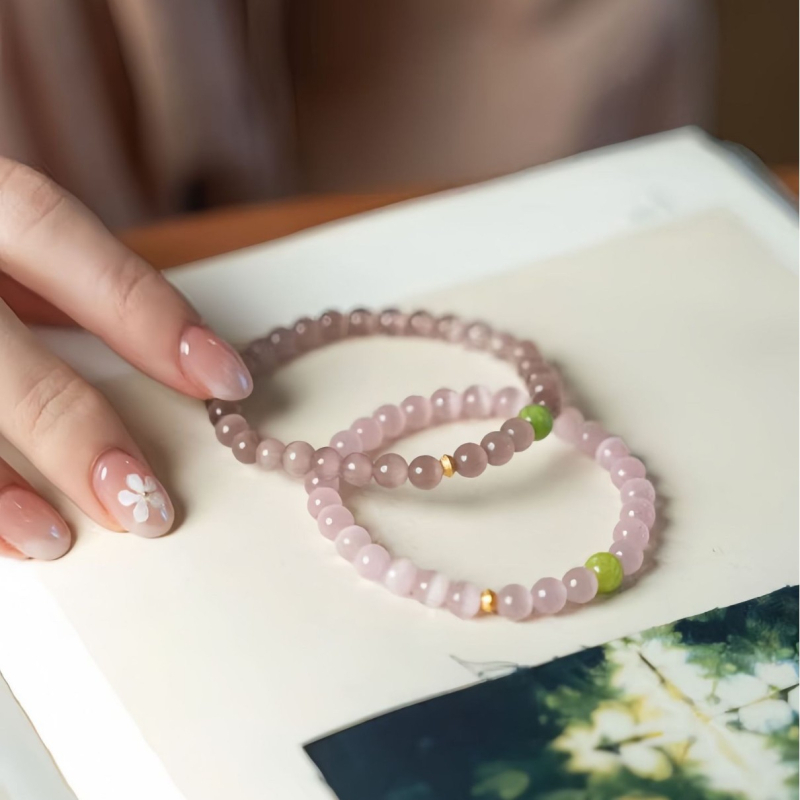 Brățară feminină în stil chinezesc cu piatră ochi de pisică și jad olive, mărgele rotunde, realizată manual, design minimalist