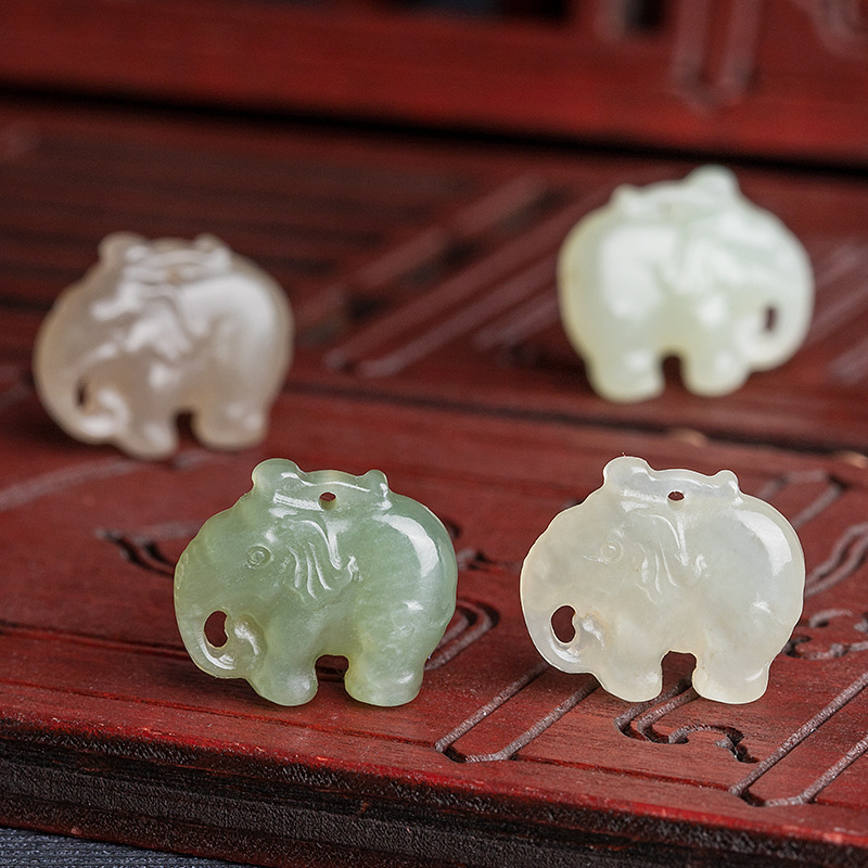 H0002 Star Rain Jad Hetian natural, verde-alb, pandantiv cu elefant, sculptat manual, DIY