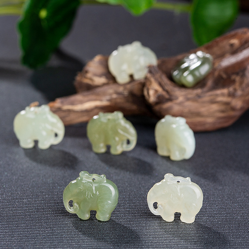 H0002 Star Rain Jad Hetian natural, verde-alb, pandantiv cu elefant, sculptat manual, DIY