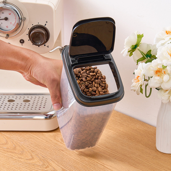 Recipient plastic cu lingă, pentru boabe de cafea, pulberi de fructe și cereale — sigilate.