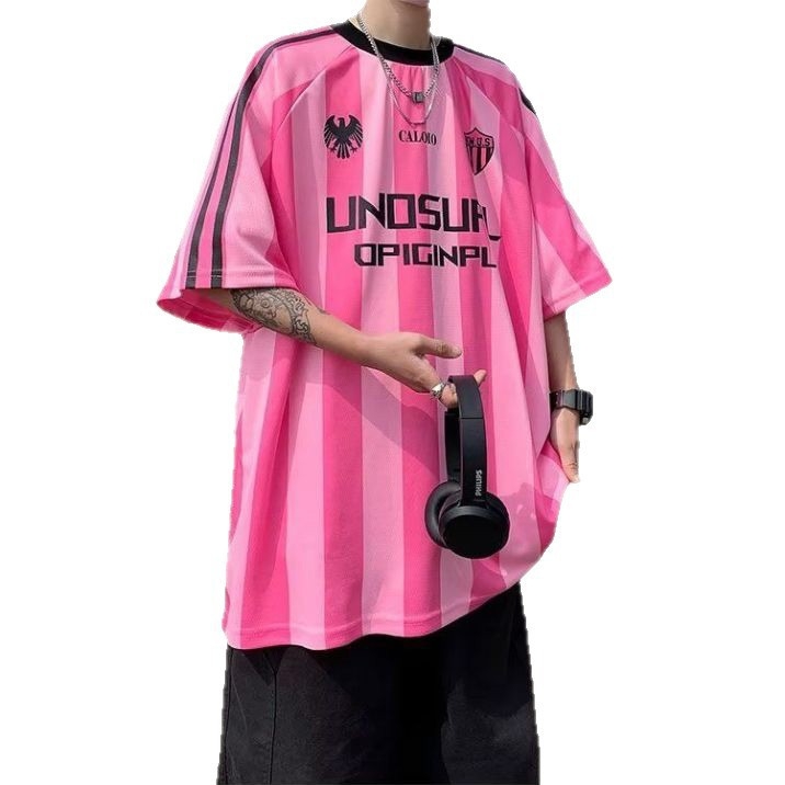 Tricou de fotbal pentru bărbați în stil Hong Kong, roz, vară 2026, croială lejeră, respirabil, uscare rapidă, mânecă scurtă