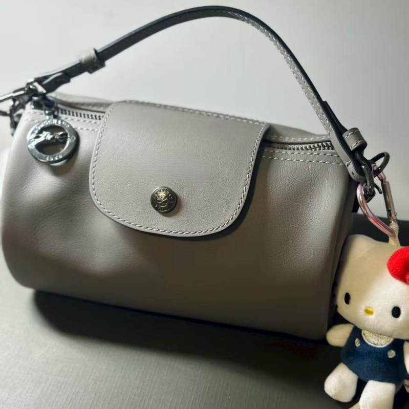 Geantă de umăr cilindrică din PU, formă de pernă — geantă crossbody pentru femei, casual și la serviciu, design la modă și versatil
