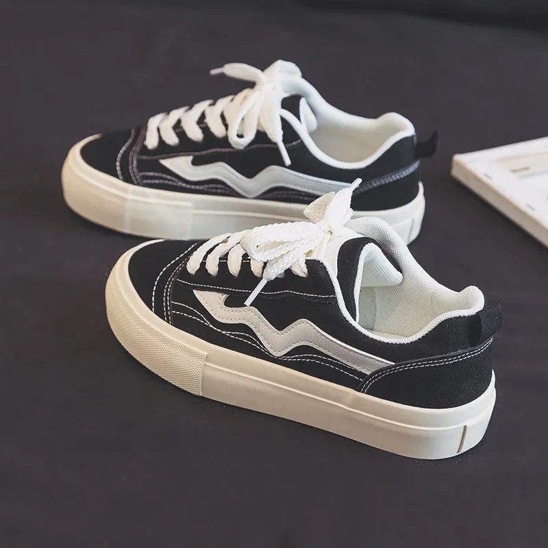 Γυναικείες κόκκινες καμβά sneakers με ρετρό φουσκωτή σόλα και πλατφόρμα για αύξηση ύψους, ευέλικτα καθημερινά αθλητικά παπούτσια