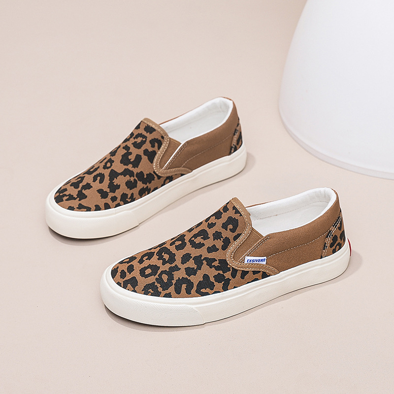 Γυναικείες καμβά sneakers με λεοπάρprint, χαμηλό ύψος, ρετρό κορεατικό στυλ, αντιολισθητικά casual παπούτσια με καουτσούκ σόλα