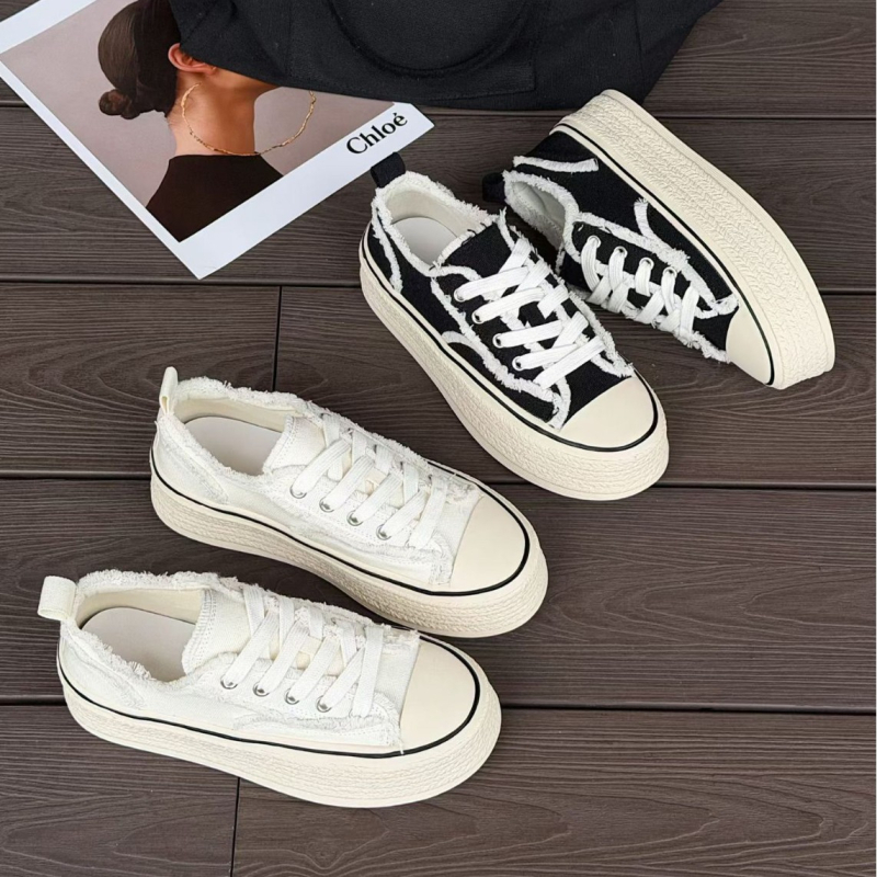 Γυναικείες καμβά sneakers με αύξηση ύψους 5 cm, λευκά, Παριζιάνικο στυλ ψαρά, Άνοιξη 2026