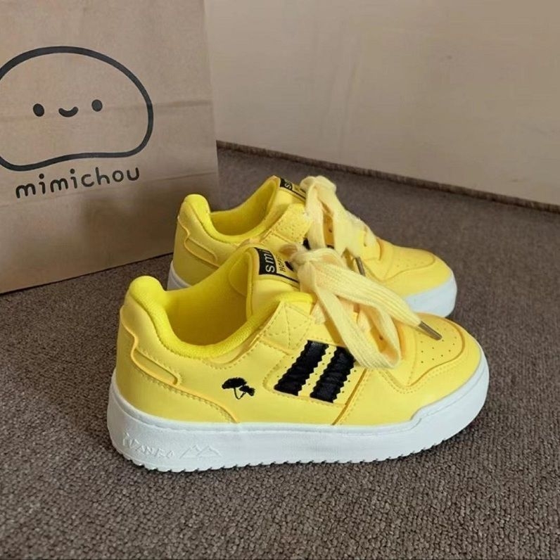 Γυναικείες αθλητικές sneakers με φαρδιά σόλα, λευκές, καθημερινές casual, μοντέρνος σχεδιασμός, νέο μοντέλο 2025