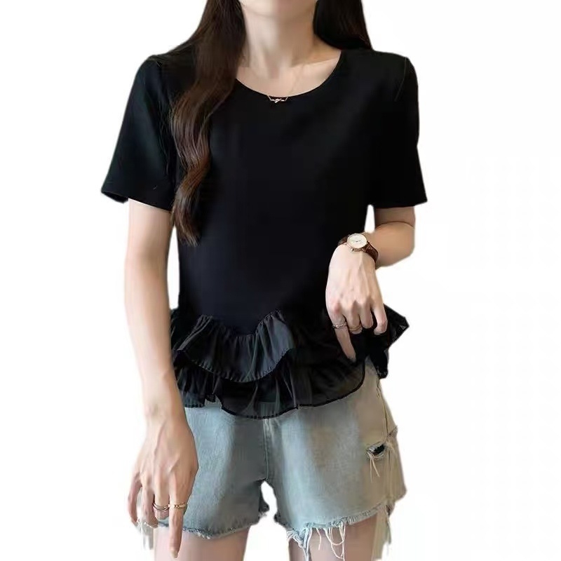 Plus-Size T‑shirt με φουσκώματα και patchwork, κοντό μανίκι - Καλοκαιρι 2025, χαλαρή γραμμή