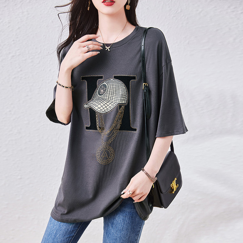 Γυναικείο κοντόμανικο T‑shirt, 2023 νέα γραμμή, σε μεγάλη διάσταση, μεσαίου μήκους, άνετη εφαρμογή, καλύπτει την κοιλιά, οπτικά λεπταίνει τη σιλουέτα, σχέδιο patchwork