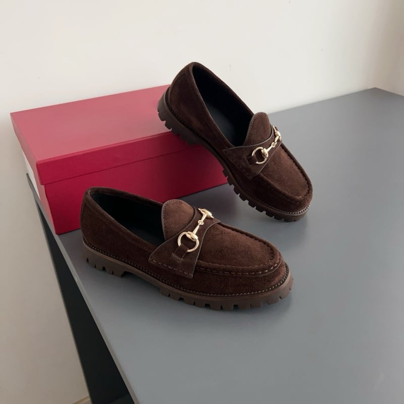 Γυναικείοι loafers από γνήσιο δέρμα, 2026 vintage, βρετανικό στυλ, με φαρδιά σόλα και μεταλλική αγκράφα σε στυλ ιππασίας