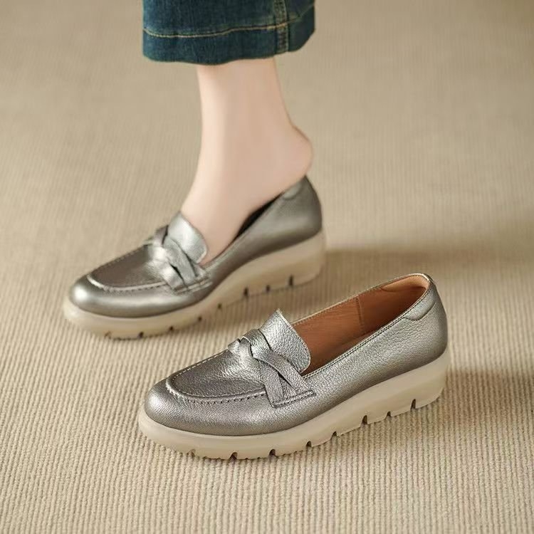 Γυναικείοι loafers από PU δέρμα, μαλακή σόλα και παχιά πλατφόρμα, slip-on, στρογγυλή μύτη, καλοκαίρι 2026