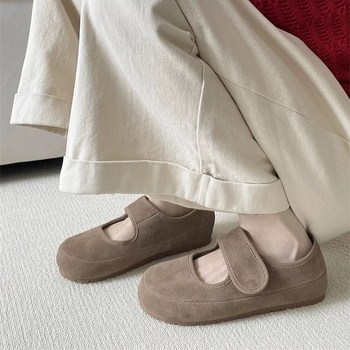 Loafers από σουέτ με στρογγυλό άκρο, Velcro κλείσιμο, σε στυλ Birkenstock, ρετρό καθημερινή χρήση, φθινοπωρο 2025