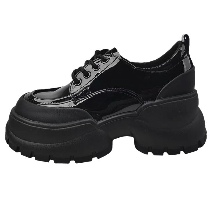Γυναικεία loafers με χοντρή σόλα σε βρετανικό στυλ, με κορδόνια, συνθετικό δέρμα, για άνοιξη-φθινόπωρο, 2026.