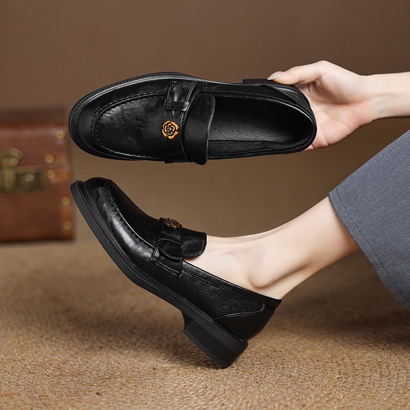 Γυναικείοι Camellia loafers, με στρογγυλή μύτη, φαρδύς τακούνι, επάνω από μικροϊνες, σόλα από καουτσούκ, μεγέθη EU 33-43