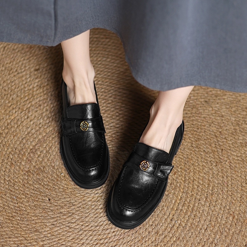 Γυναικείοι Camellia loafers, με στρογγυλή μύτη, φαρδύς τακούνι, επάνω από μικροϊνες, σόλα από καουτσούκ, μεγέθη EU 33-43