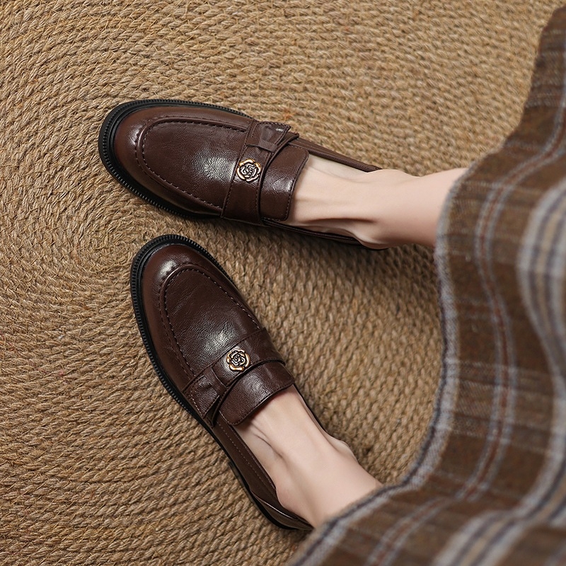 Γυναικείοι Camellia loafers, με στρογγυλή μύτη, φαρδύς τακούνι, επάνω από μικροϊνες, σόλα από καουτσούκ, μεγέθη EU 33-43