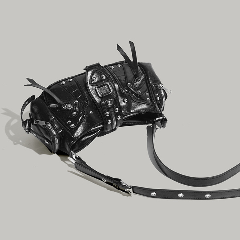 Annmu PU δερμάτινη τσάντα μοτοσικλέτας με ριβέ, crossbody/ώμου, μεσαίου μεγέθους, Χειμερινή συλλογή 2025