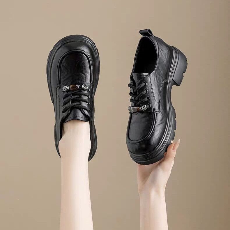 Ρετρό δερμάτινα loafers με πλατφόρμα και χοντρό τακούνι, 2026 νέο στυλ, βρετανικού σχεδιασμού για γυναίκες μικρού μεγέθους