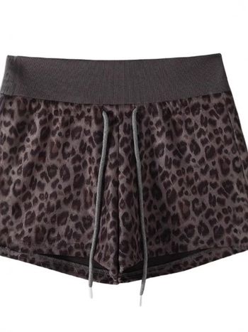 Γυναικεία σορτς με leopard print σε αμερικανικό στυλ, υψηλή μέση, έλεγχος κοιλιάς, ελαστικό ύφασμα, φαρδιά τελειώματα, casual