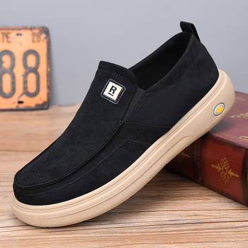 2026 tavasz férfi vászon slip-on cipő — könnyű, csúszásmentes, gumitalp, kerek orr, alacsony sarok