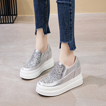Γυναικείες loafers με κρυφή αύξηση ύψους 10 cm, πλατιά πλατφόρμα, παγιέτες, άνετα casual slip-on παπούτσια