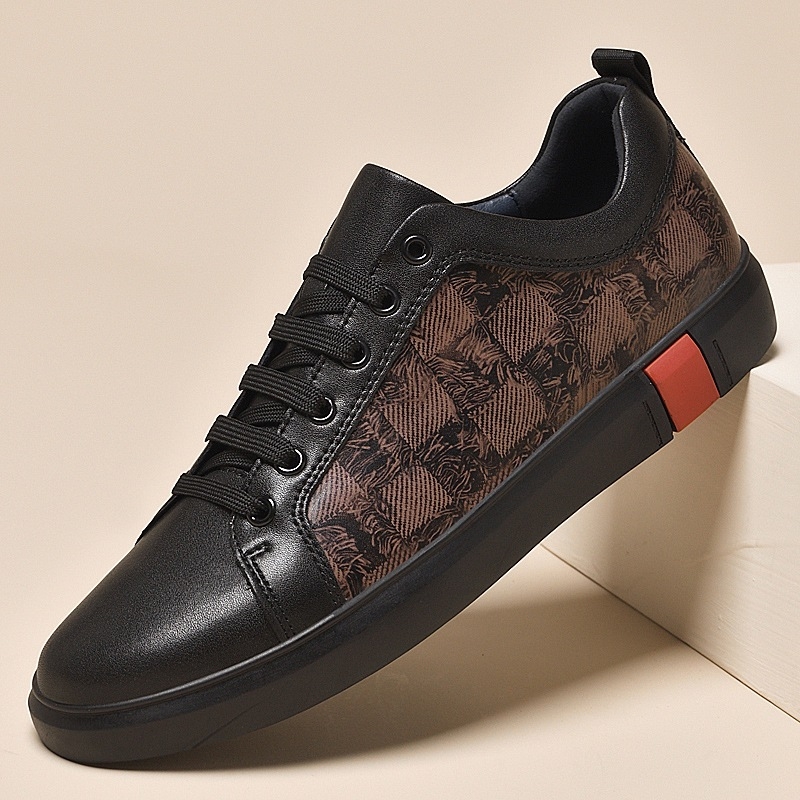 Férfi bőrből készült színblokkokkal ellátott alacsony profilú sneaker, elegáns–casual irodai lábbeli