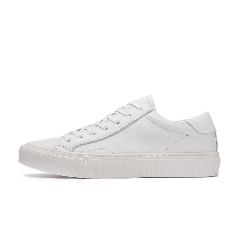 Férfi alacsony profilú bőr sneaker, koreai stílus, divatos és sokoldalú mindennapi cipő, légáteresztő, fehér