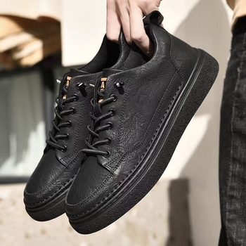 Férfi bőr sneakers, mindennapi viselet, alacsony felső rész, puha talp, koreai stílus, fekete