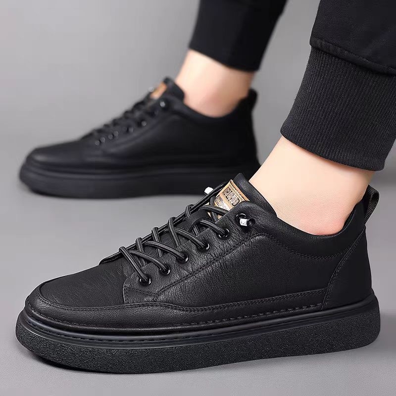 Férfi bőr sneakers, mindennapi viselet, alacsony felső rész, puha talp, koreai stílus, fekete