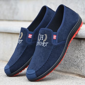 Férfiak számára kényelmes slip-on tornacipő, fűző nélkül, kerek orr, alacsony sarka, lélegző bélés, mindennapi viselet