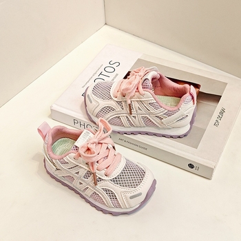 Παιδικά αθλητικά παπούτσια από διαπνέον mesh – unisex, 1–12 ετών, Καλοκαίρι 2026