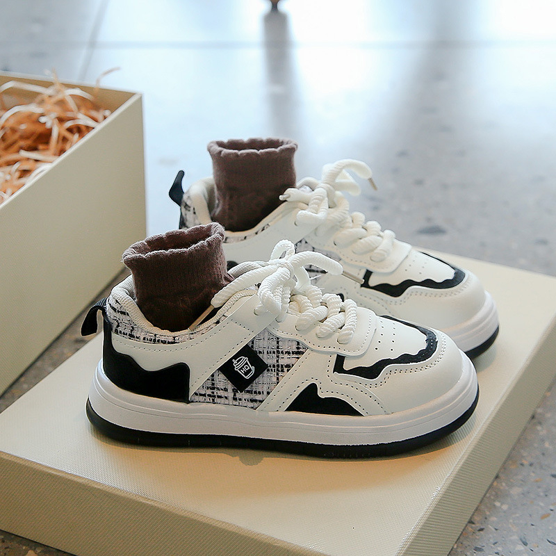 Κοριτσίστικα μοντέρνα sneakers με χαμηλό κόψιμο, ελαφριά, διαπνέοντα casual αθλητικά παπούτσια