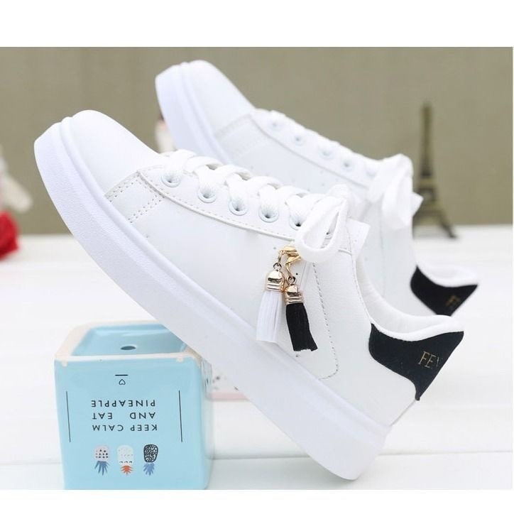 Warm Maple γυναικείες λευκές αθλητικές sneakers — λεπτές για άνοιξη και καλοκαίρι, μοντέρνες και ευέλικτες, casual street style