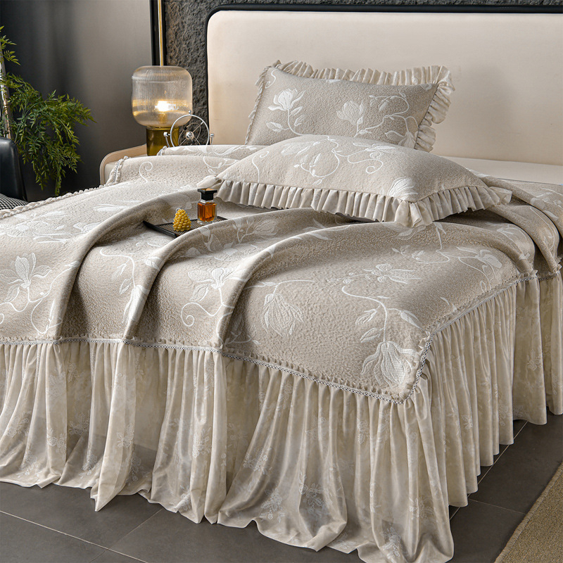 Τριμελές σετ πολυμερούς ψύξης από ύφασμα ice-silk, παχυσμένο, πλένεται στο πλυντήριο, στυλ φούστα κρεβατιού
