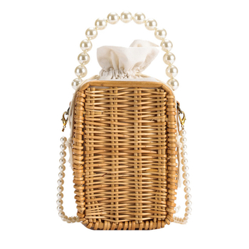 Μικρό γυναικείο crossbody τσαντάκι από ρατάν με μαργαριτάρια για smartphone