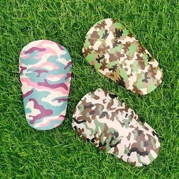 Protecții tibie fotbal - mărime extra mică, design camuflaj, protecții mini pentru antrenament