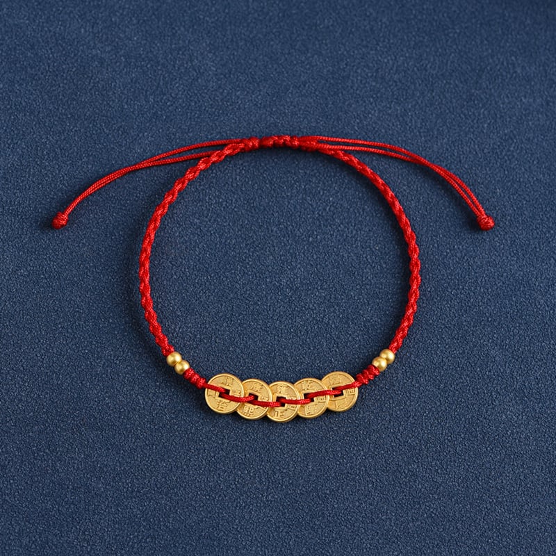 Brățară împletită cu monedele celor Cinci Împărați, culoare aurie, șnur roșu – unisex, mărgele norocoase, anul zodiacal