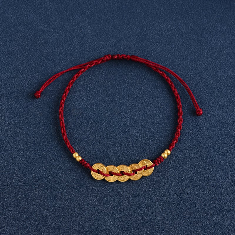 Brățară împletită cu monedele celor Cinci Împărați, culoare aurie, șnur roșu – unisex, mărgele norocoase, anul zodiacal