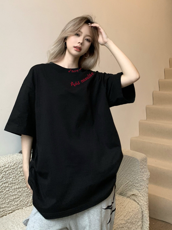 Κέντημένο βαμβακερό κοντομάνικο T‑shirt, unisex, καλοκαίρι 2026, χαλαρή γραμμή