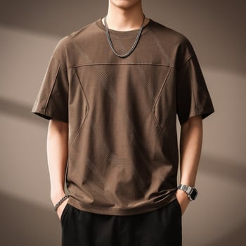 Ανδρικό T‑shirt από βαμβάκι με υφή Jacquard, καλοκαίρι 2026, άνετη εφαρμογή, στρογγυλός λαιμός, κοντά μανίκια, γεωμετρικό μοτίβο