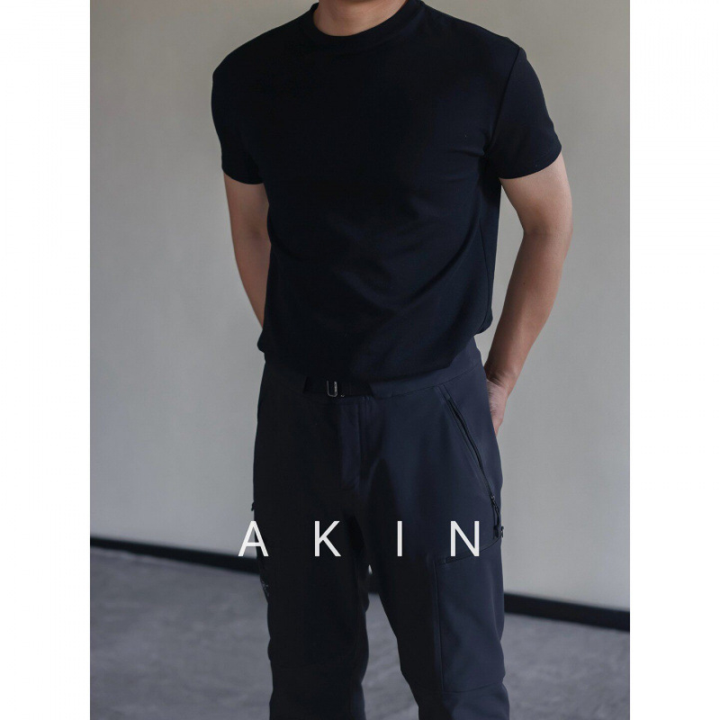 Akin Ανδρικό T-shirt κοντό μανίκι, Slim-Fit, από μακριές ίνες βαμβακερές, μονόχρωμο, λαιμός στρογγυλός, άνοιξη-καλοκαίρι